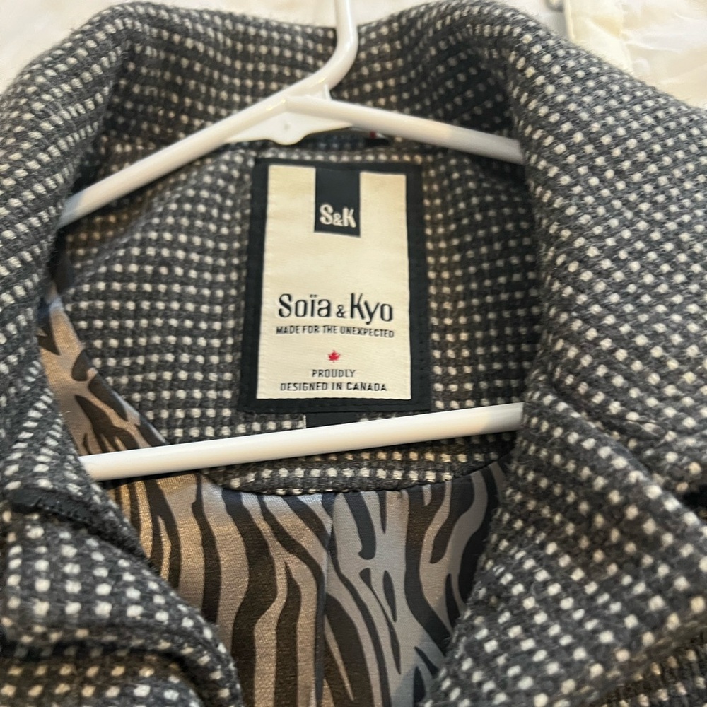 SOIA & KYO XS wool jacket , worn but in percent condition .No flaws